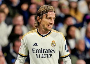 Cristiano Ronaldo Gửi Lời Tiễn Đưa Luka Modric Chia Tay Real Madrid